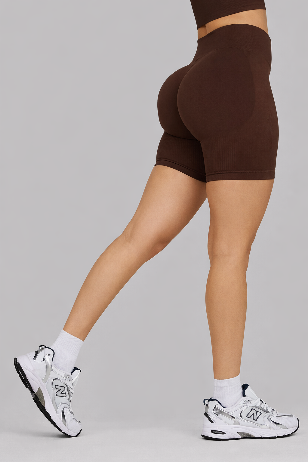 Leggings corto de contorno acanalado Elevate (Ofreta solo hoy 3x2)