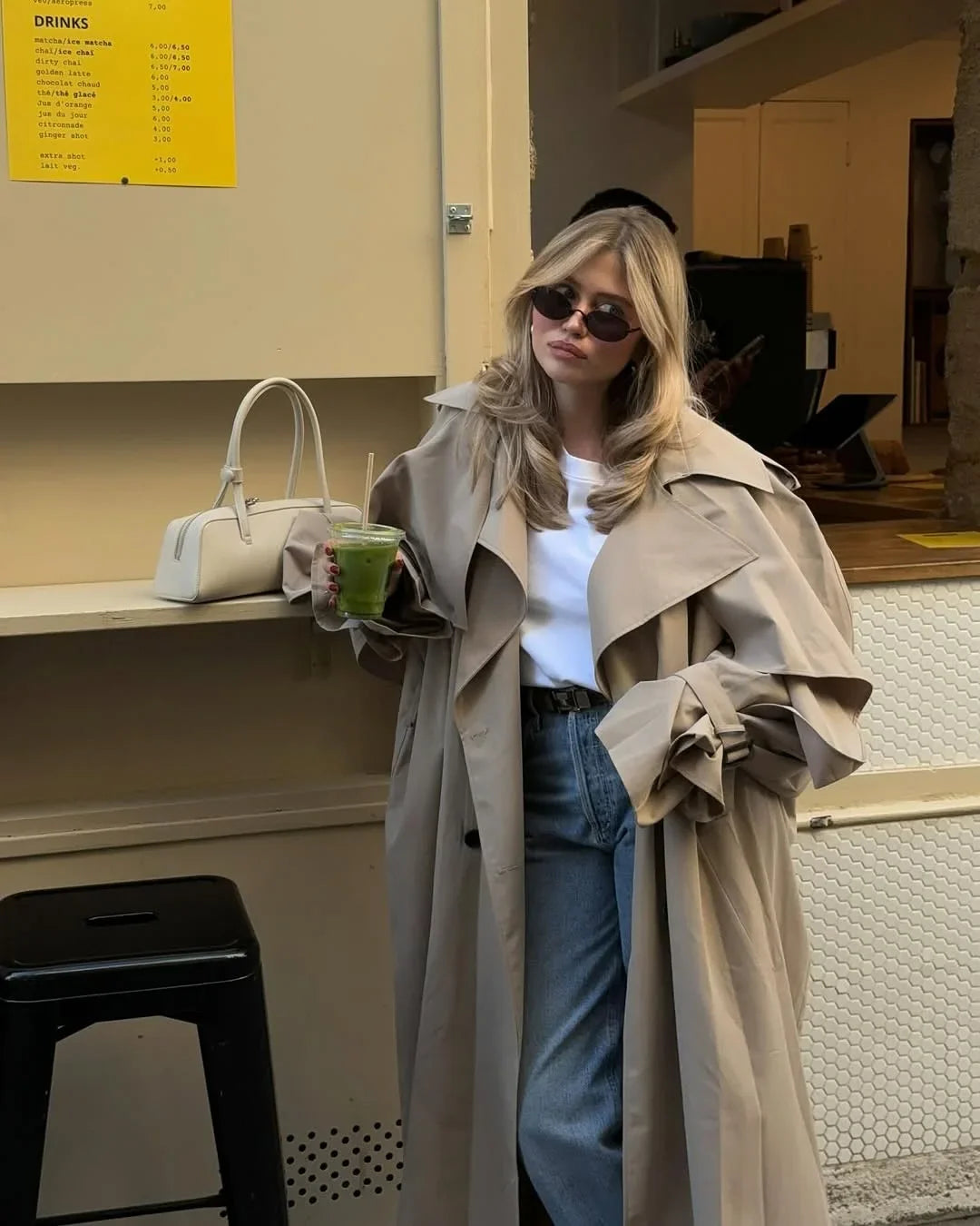 Gabardina larga con cordones para mujer